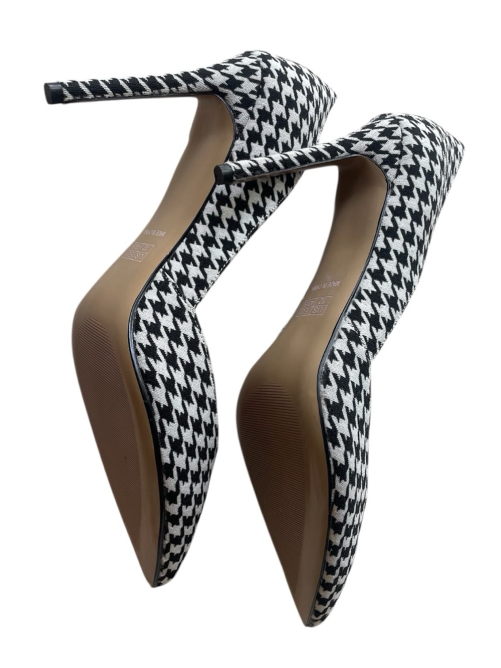 CASTAMERE Womens D'Orsay Slip On High Heel Pumps - Picture 3 of 6